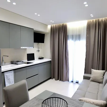 Kliton Lux شقة *