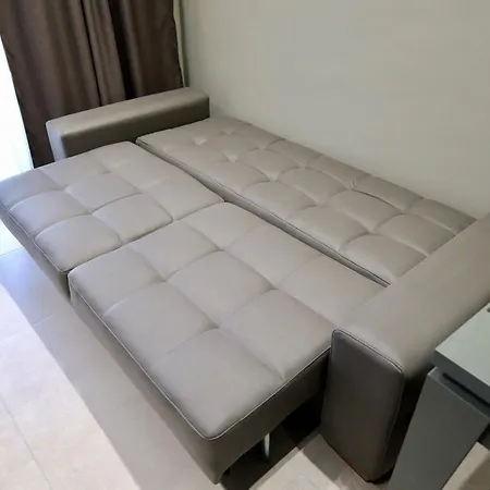 Kliton Lux شقة ساراندا